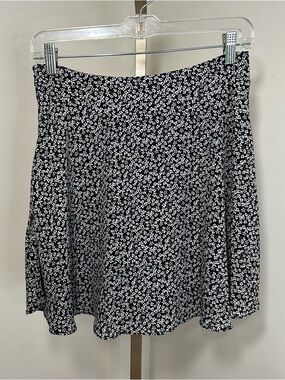 Socialite Black and White Floral Skater Skirt